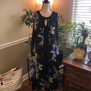 💕Gorgeous Emma & Michele Floral Dress🌺